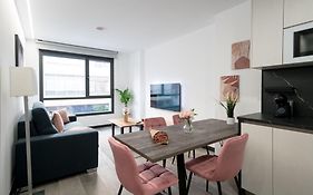 Apartamentos GO La Circular-Parking Gratuito - Zona libre de bajas emisiones